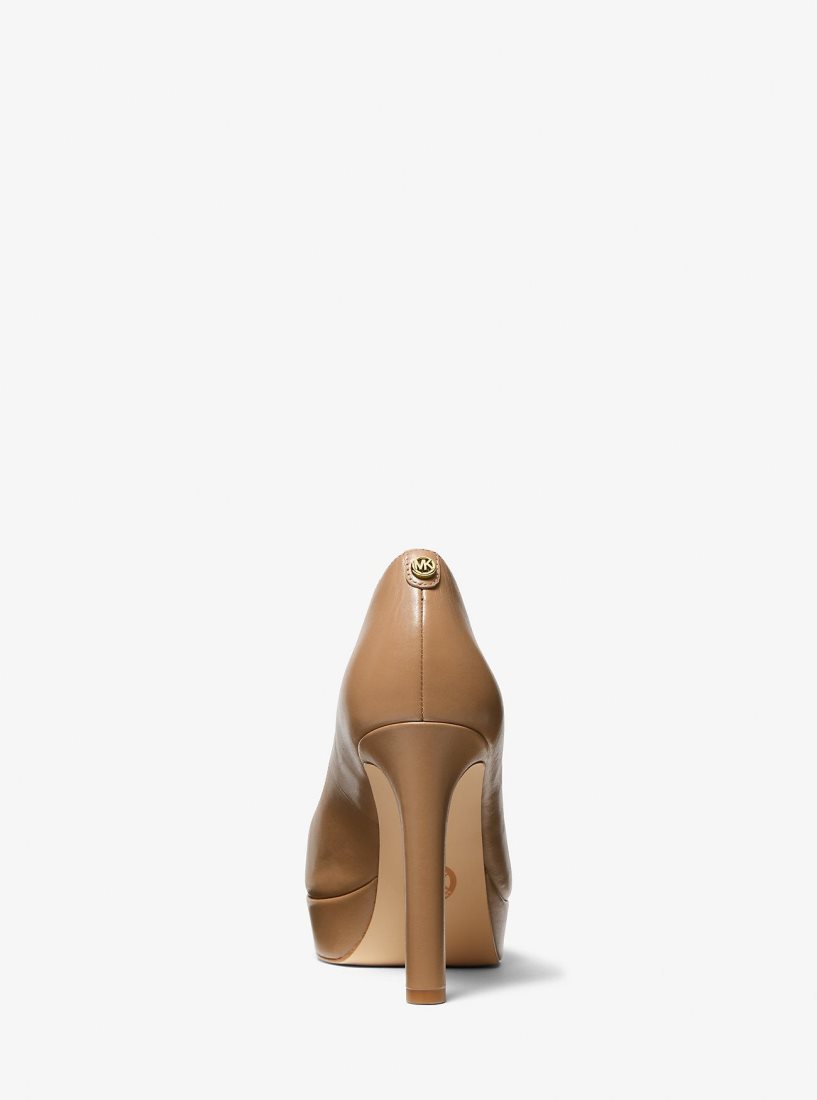 Escarpin Michael Kors Chantal Leather Platform Pump Femme Cashew | 0726SJWAV