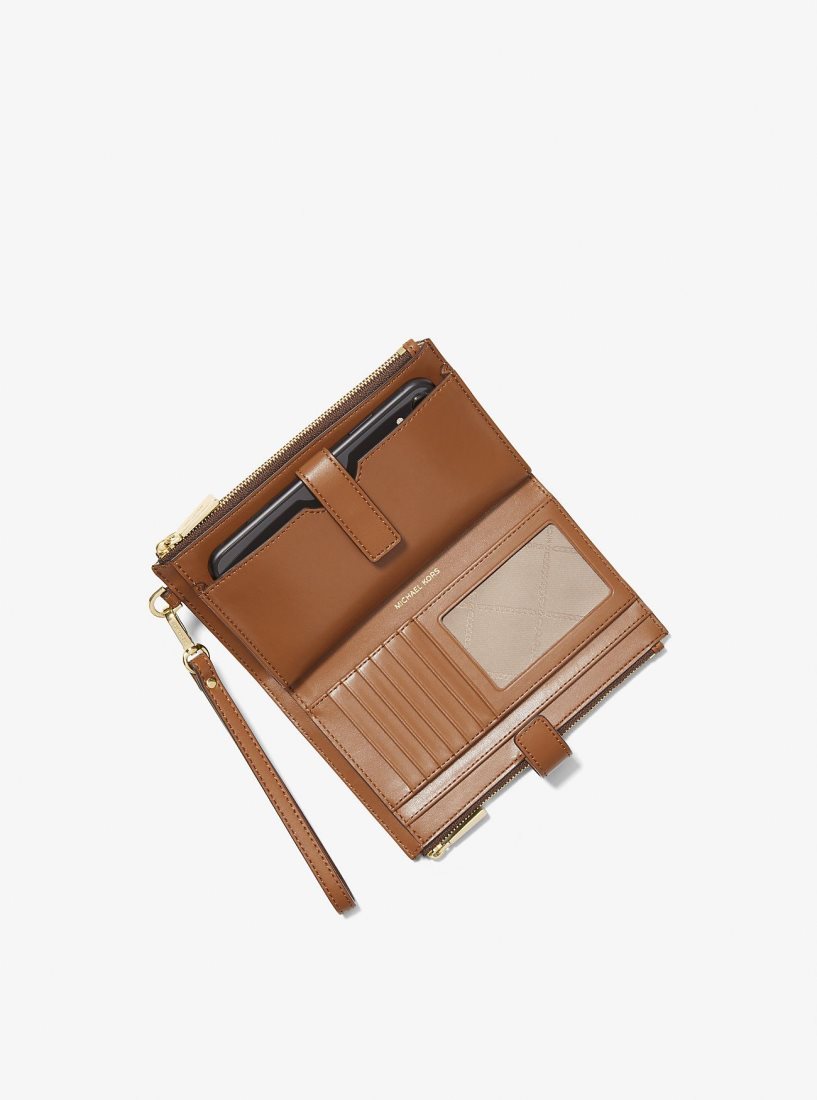 Pochettes Michael Kors Adele Logo Smartphone Wallet Femme Marron | 1469KMEJL