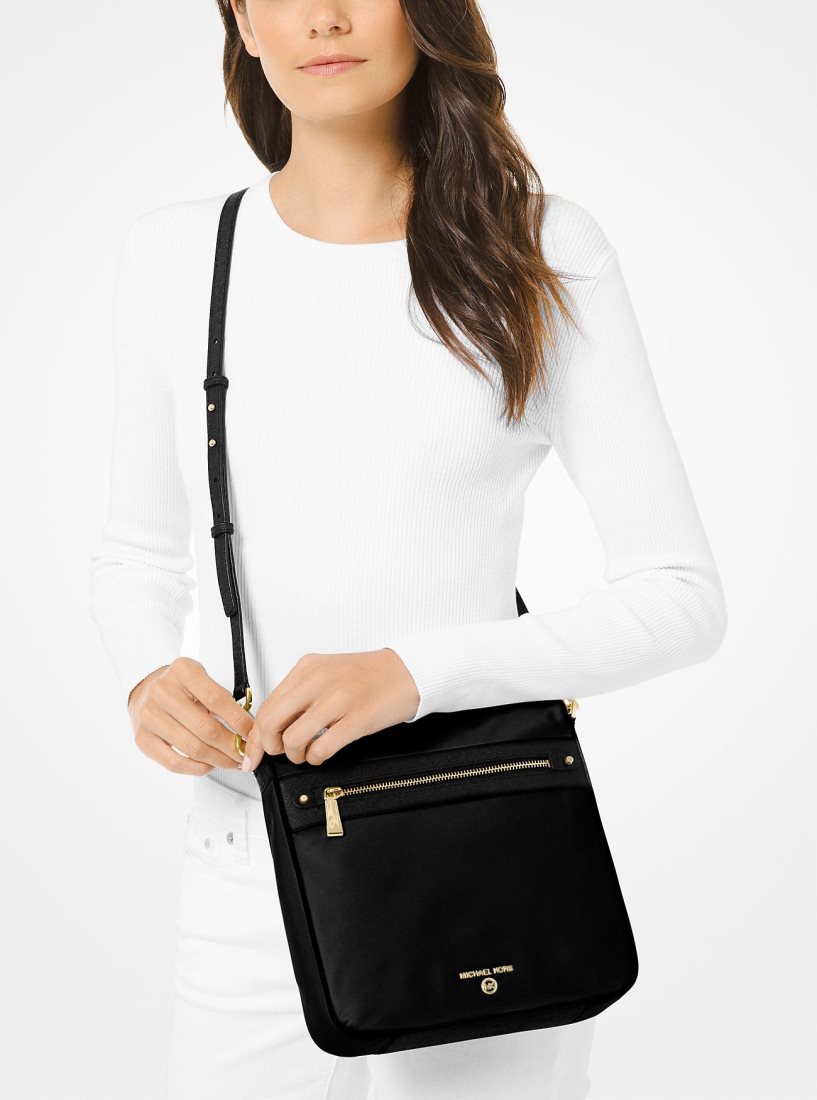 Sac Crossbody Michael Kors Jet Set Large Nylon Gabardine Messenger Bag Femme Noir | 5416VSGBC