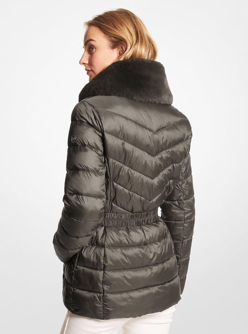 Vestes Michael Kors Faux Fur Trim Quilted Nylon Packable Puffer Jacket Femme Vert Olive | 4916GRVHD